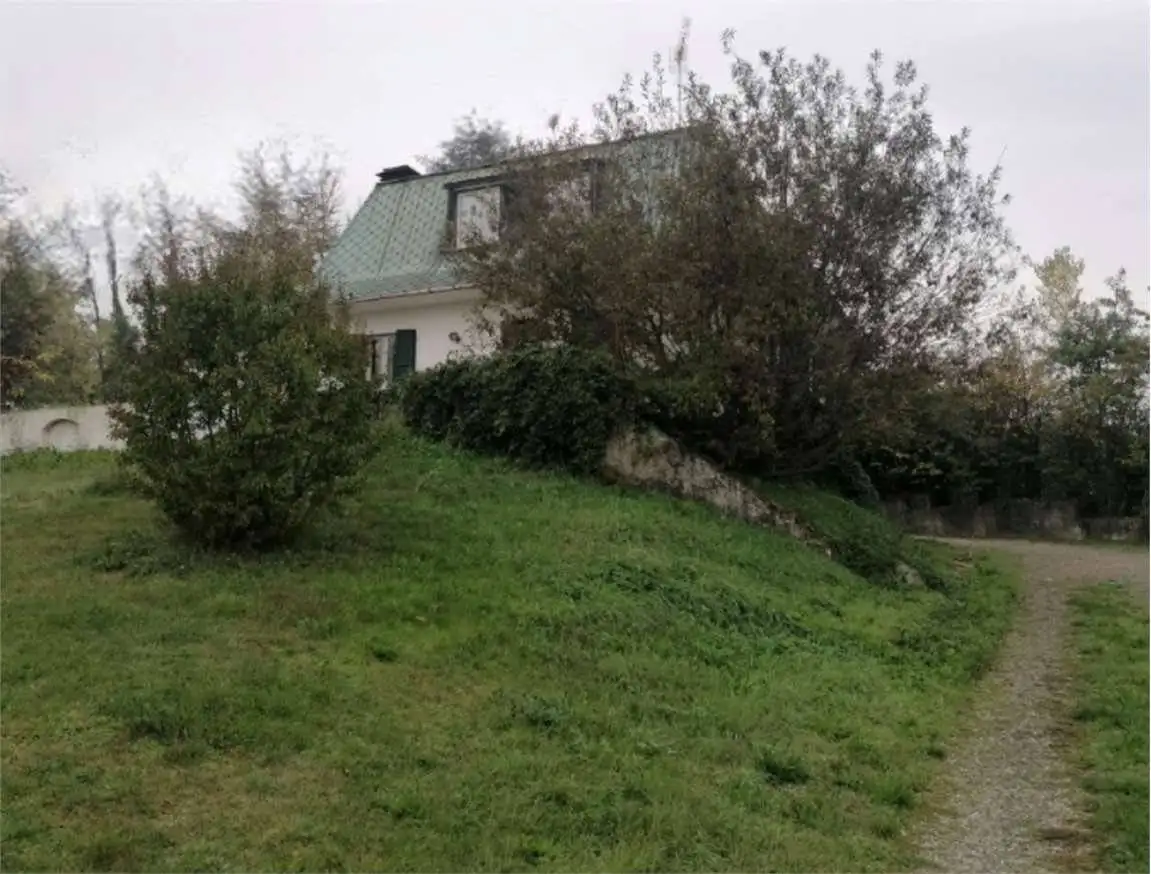 Casa indipendente in asta a Sala Baganza