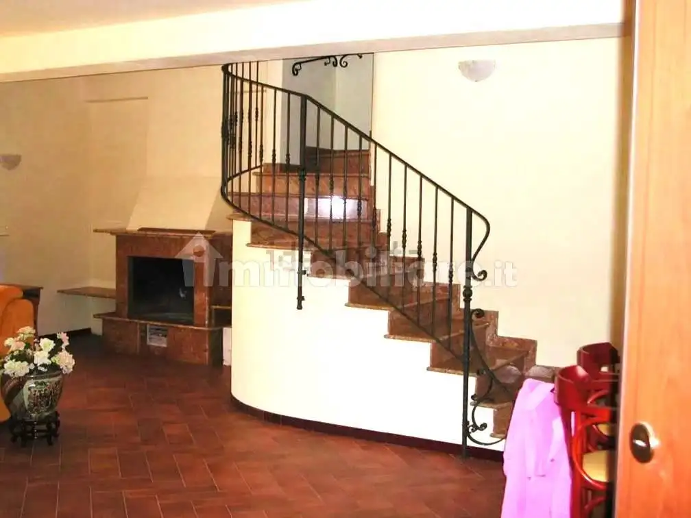 Appartamento in vendita a Varedo