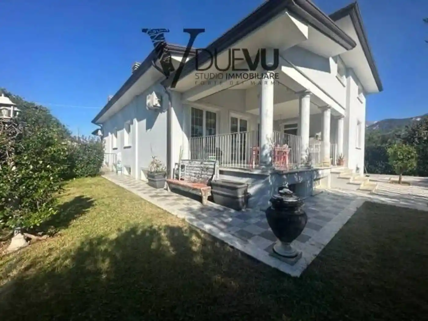 Villa in vendita a Pietrasanta
