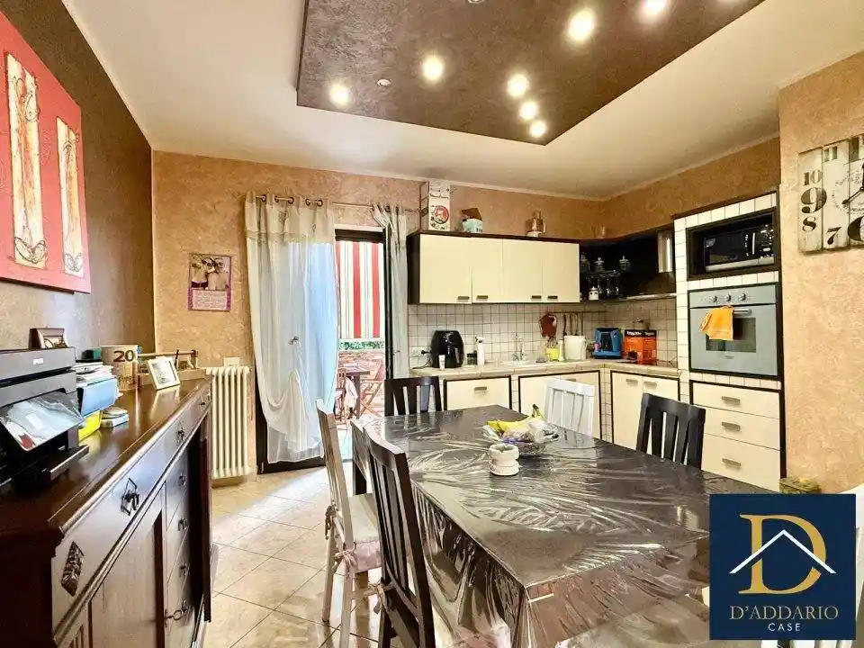 Quadrilocale via Hellen Keller 3, Paolo VI, Taranto - foto 4