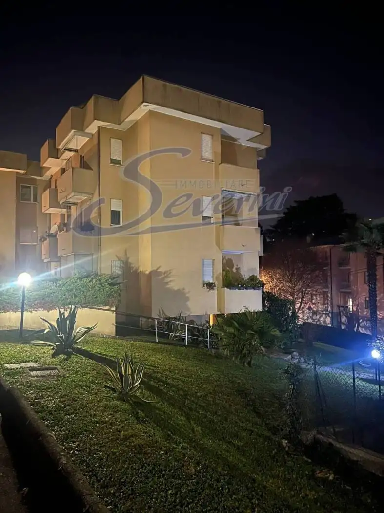 Appartamento in affitto a Como