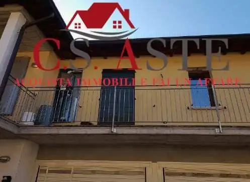 Appartamento in asta a Quinzano d'Oglio