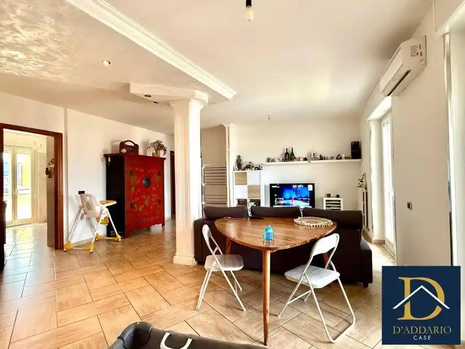 Quadrilocale piazza Pertini 12, Paolo VI, Taranto - foto 2