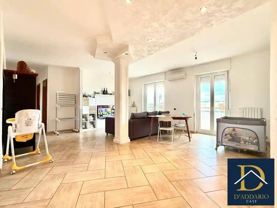 Quadrilocale piazza Pertini 12, Paolo VI, Taranto - foto 4