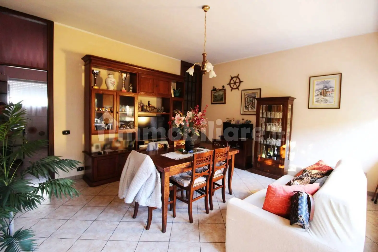 Casa indipendente in vendita a Gorla Maggiore