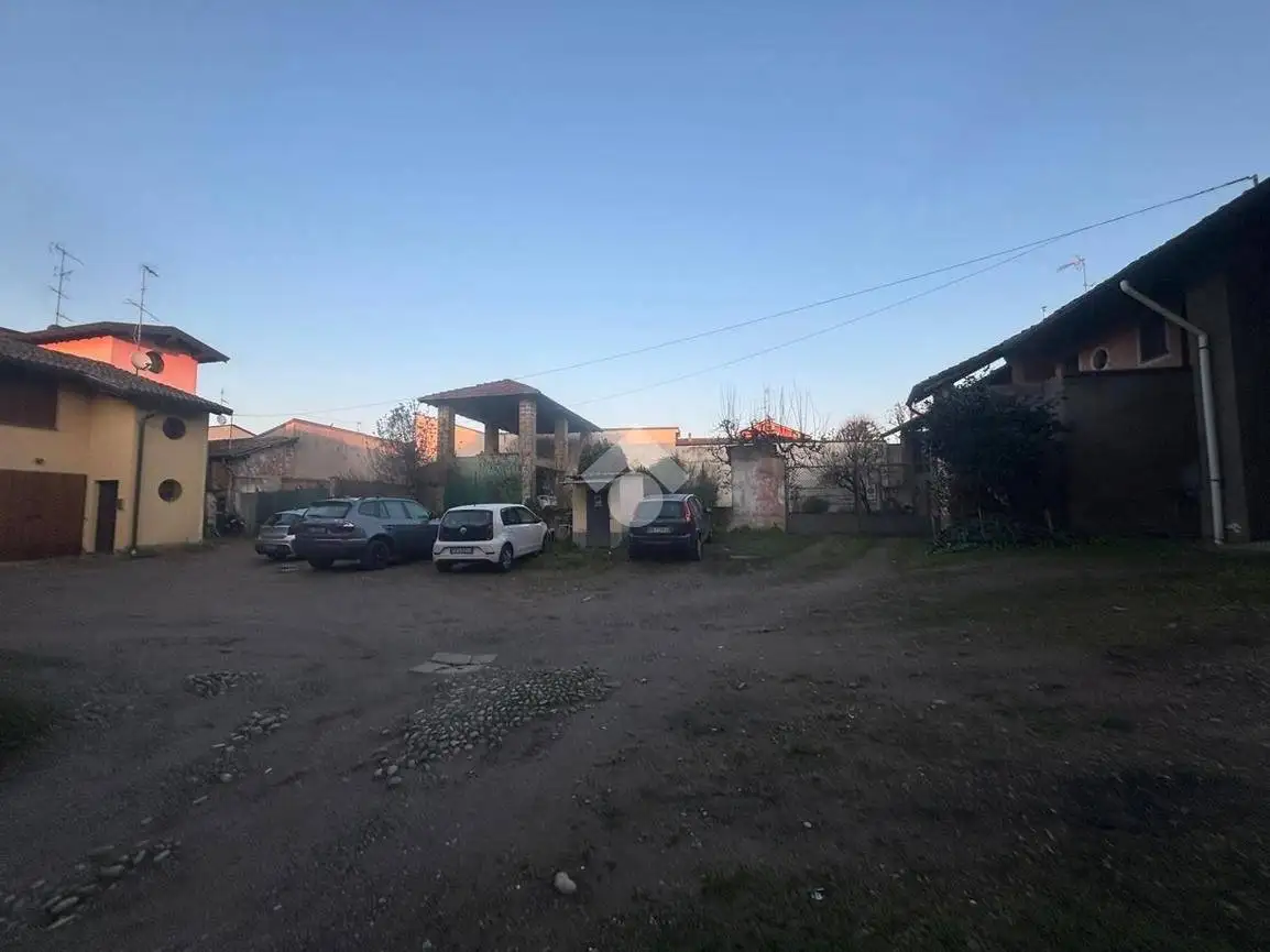 Bilocale via Giacomo Matteotti 7, Besate - foto 3