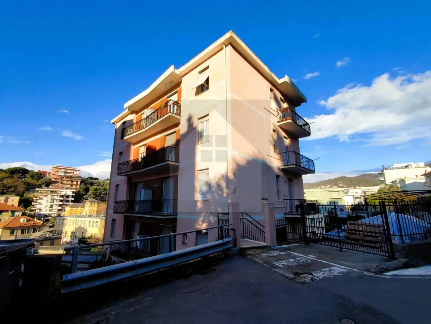 Appartamento in vendita a Celle Ligure