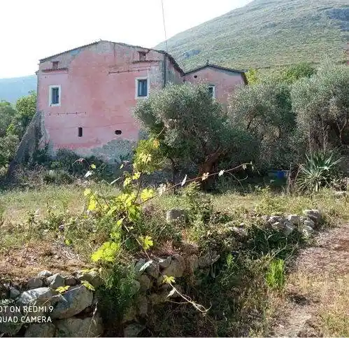 Rustico - Casale in vendita a Formia