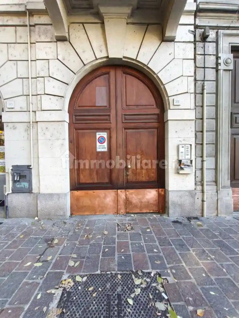 Bilocale viale Vittorio Emanuele II 22, Stazione - Ticinello, Pavia - foto 2