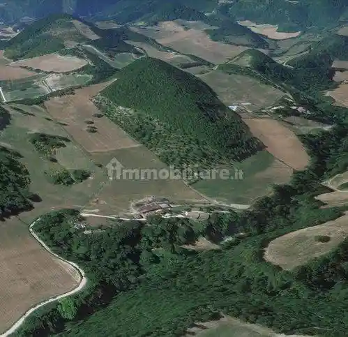 Rustico - Casale in vendita a Urbania