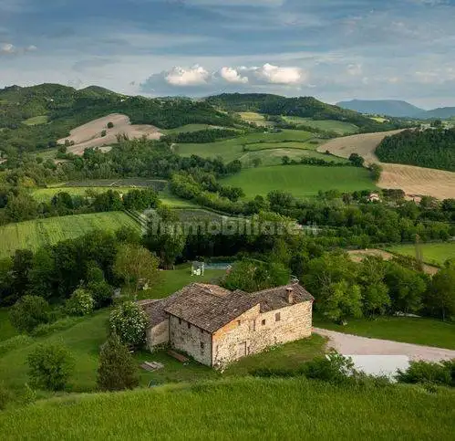 Rustico - Casale in vendita a Fermignano