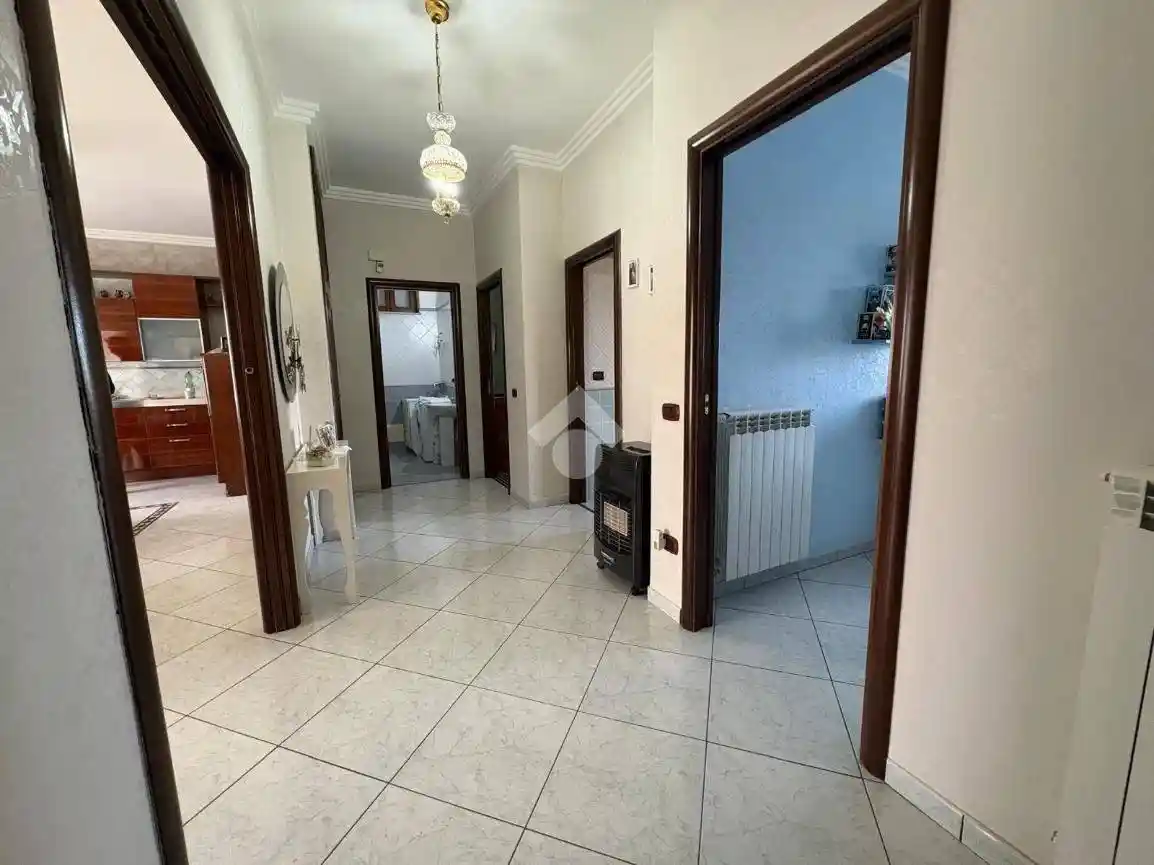 Trilocale via Fratelli Cervi 9, Centro, Caivano - foto 3