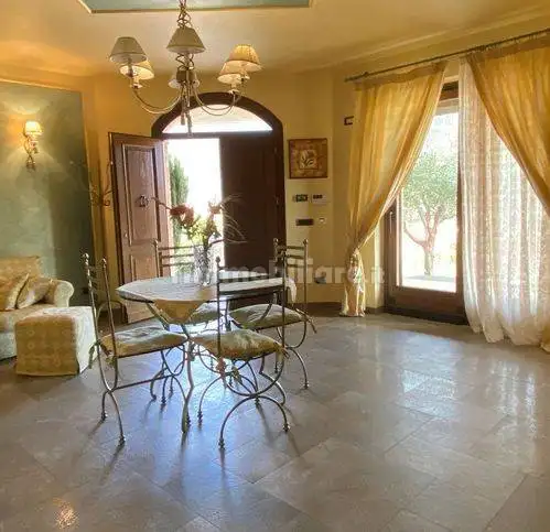 Casa indipendente in vendita a Mercatello sul Metauro