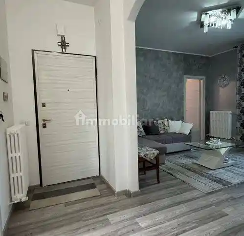 Quadrilocale via Dante Alighieri 10, Centro, Urbania - foto 4