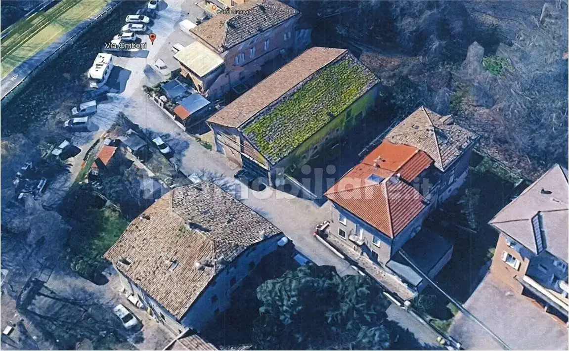 Rustico - Casale in vendita a Modena