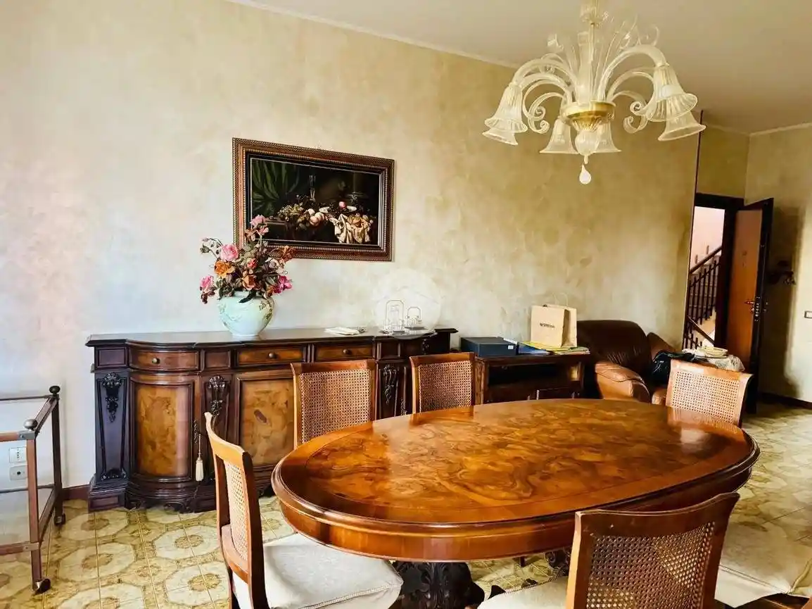 Appartamento in vendita a Brescia