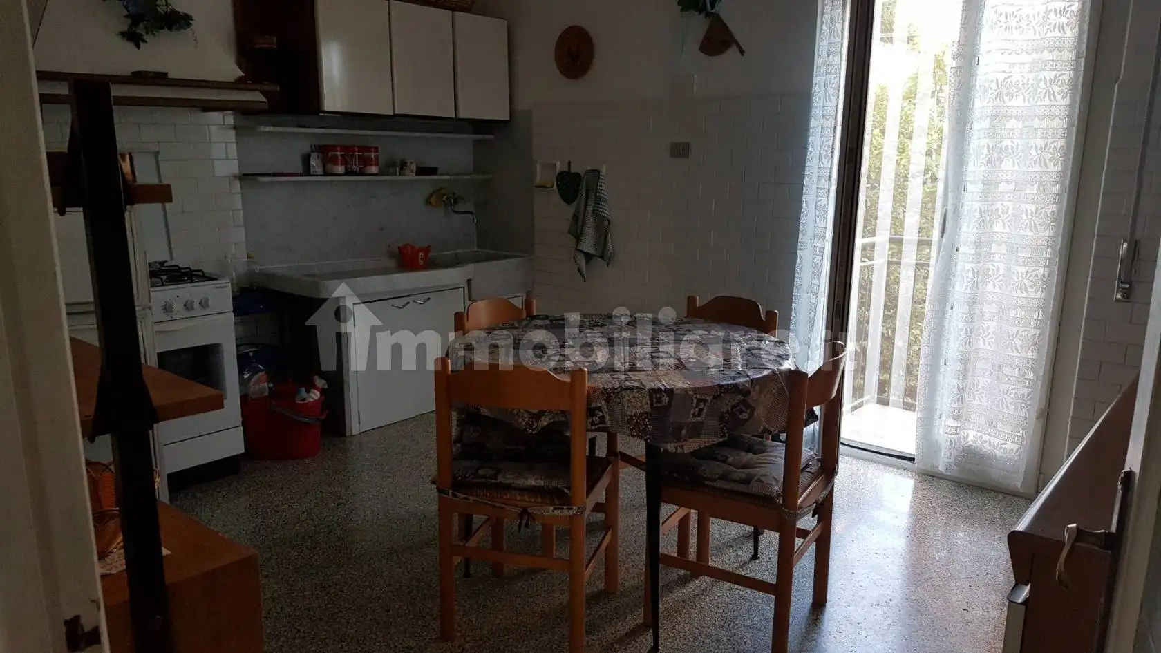 Trilocale buono stato, secondo piano, Centro, Arenzano - foto 4