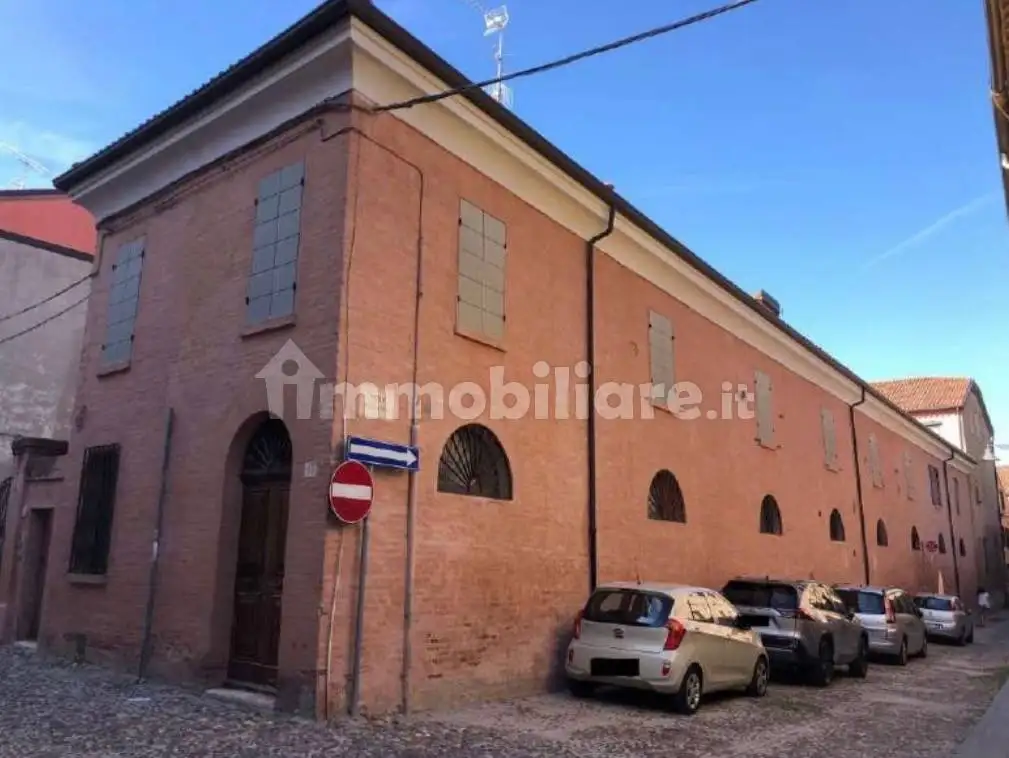 Casa indipendente in vendita a Ferrara