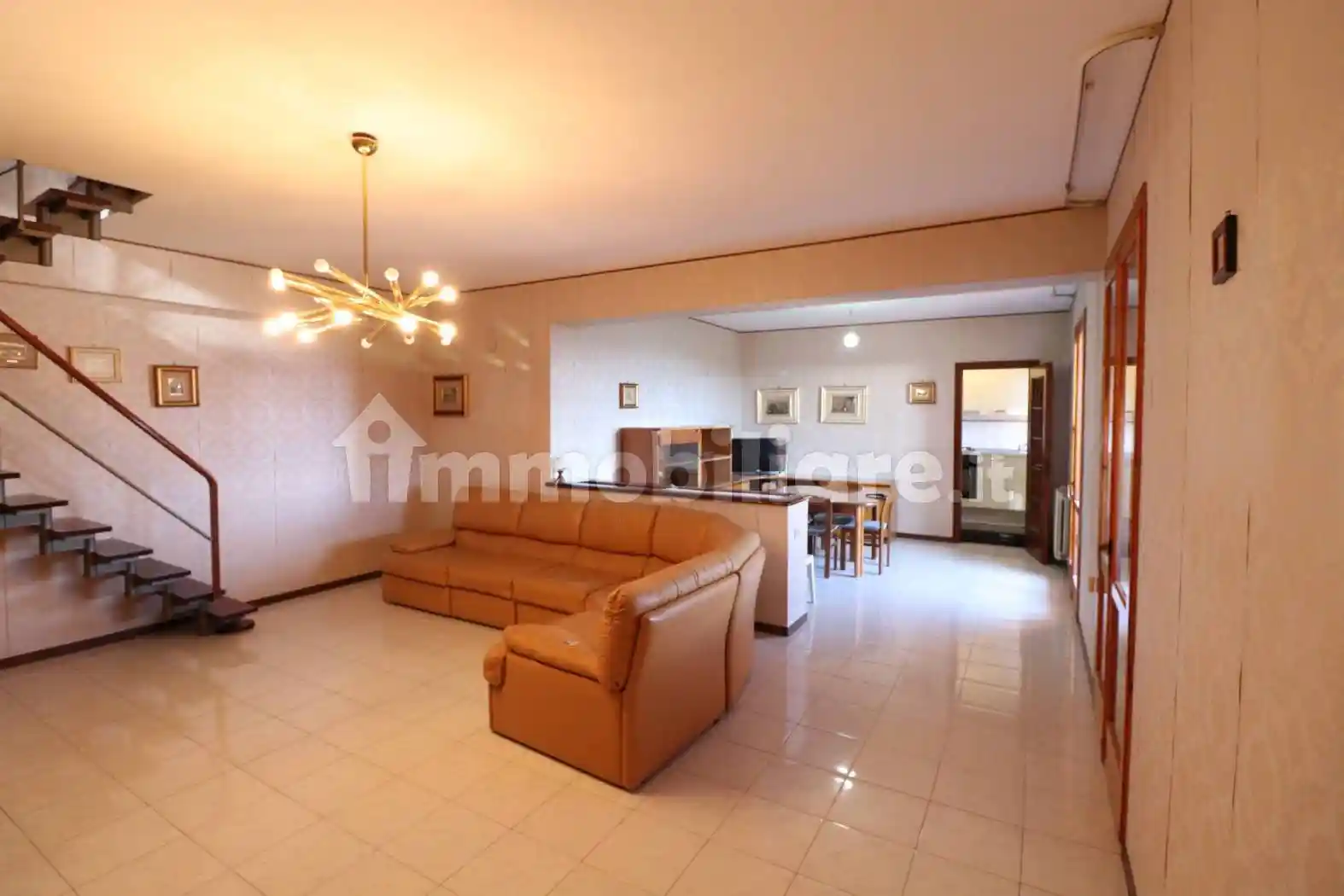 Appartamento in vendita a Aci Catena