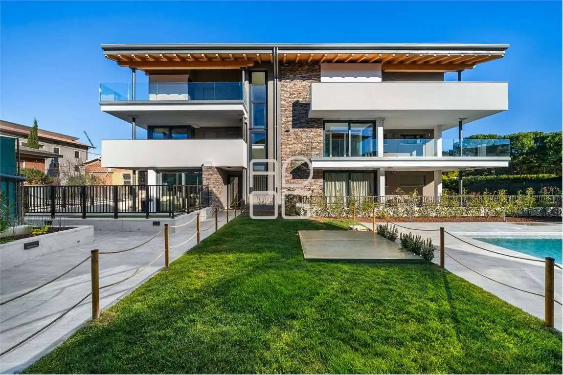 Attico - Mansarda in vendita a Desenzano del Garda