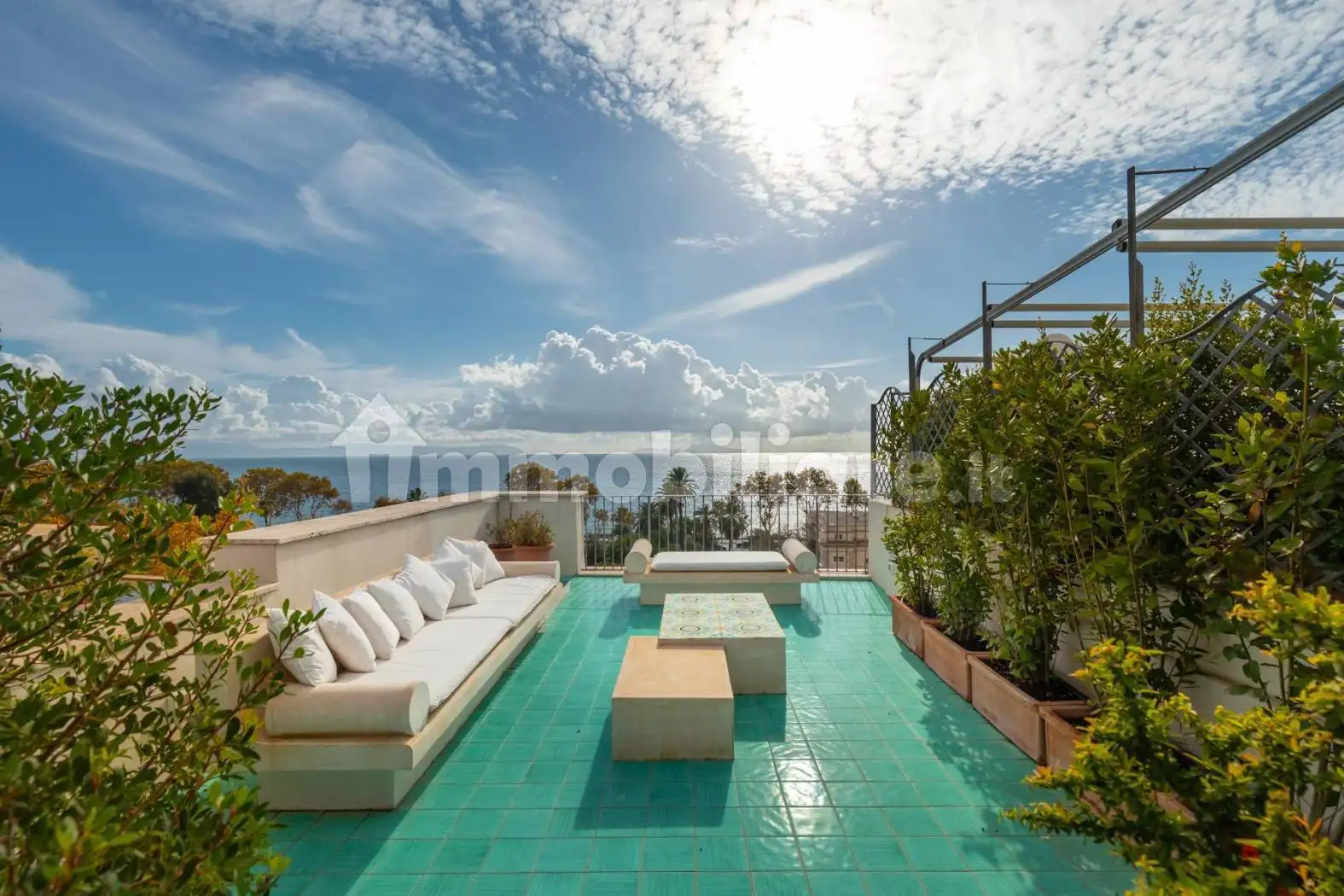 Appartamento in affitto a Napoli