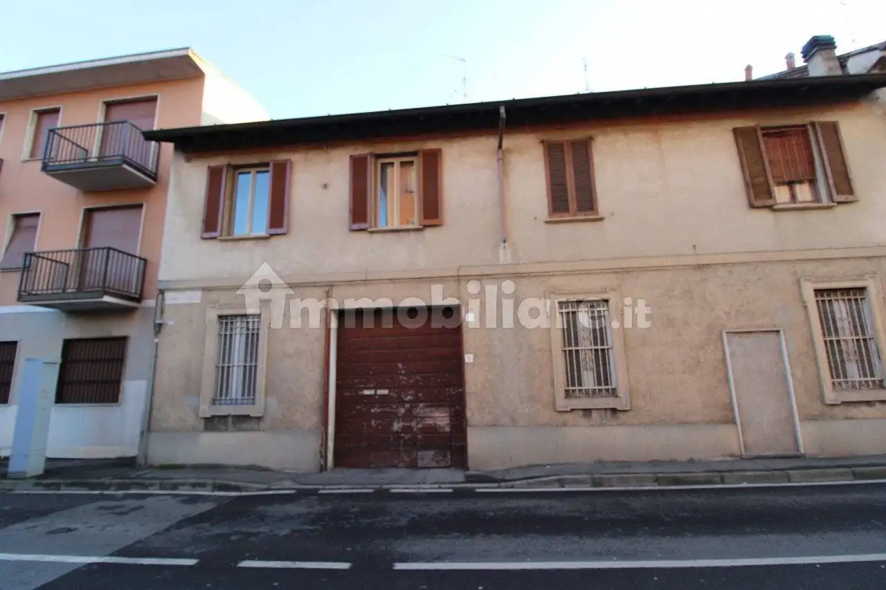 Appartamento in vendita a Biassono