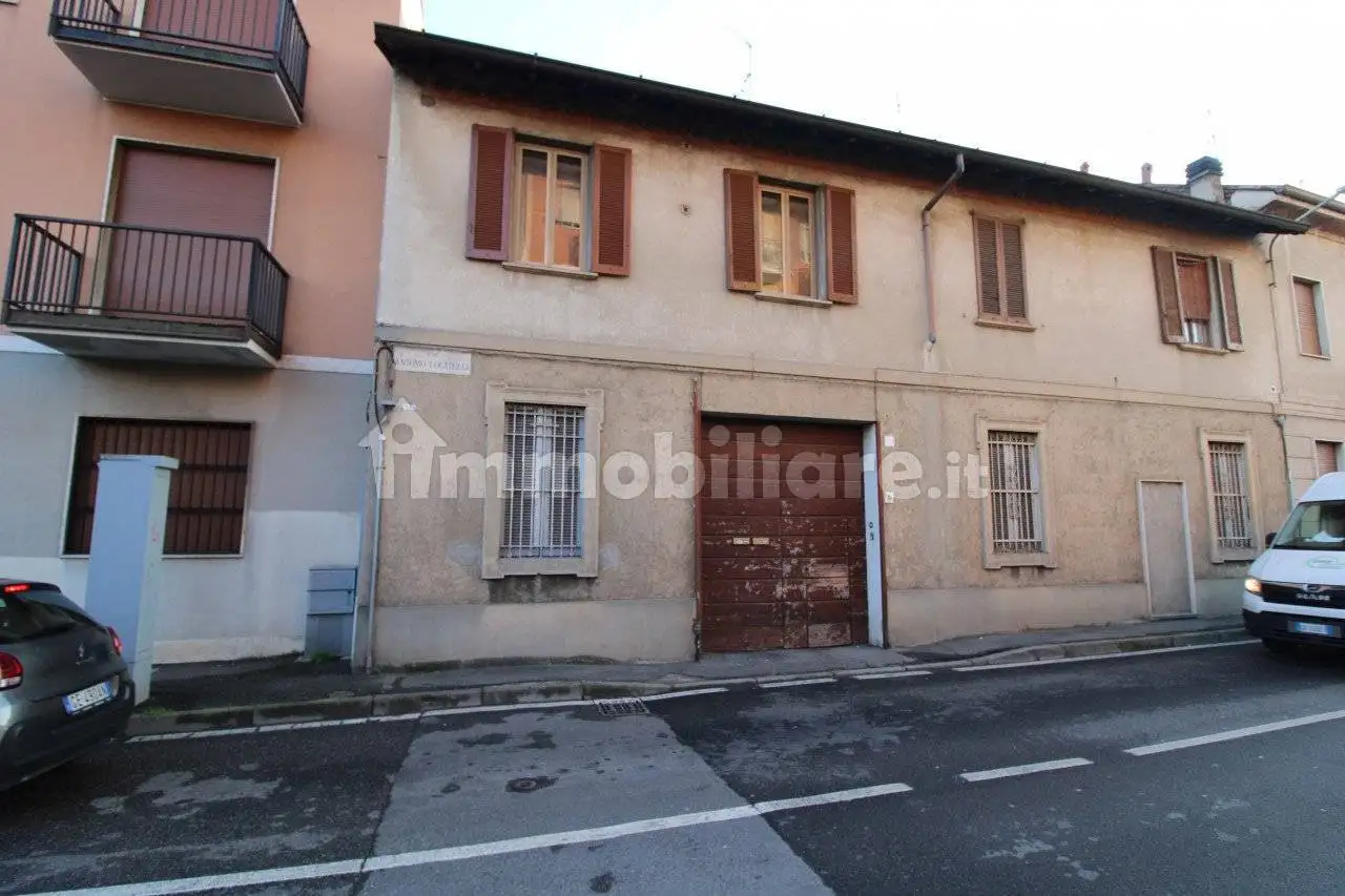 Bilocale via locatelli 3, Centro, Biassono - foto 2