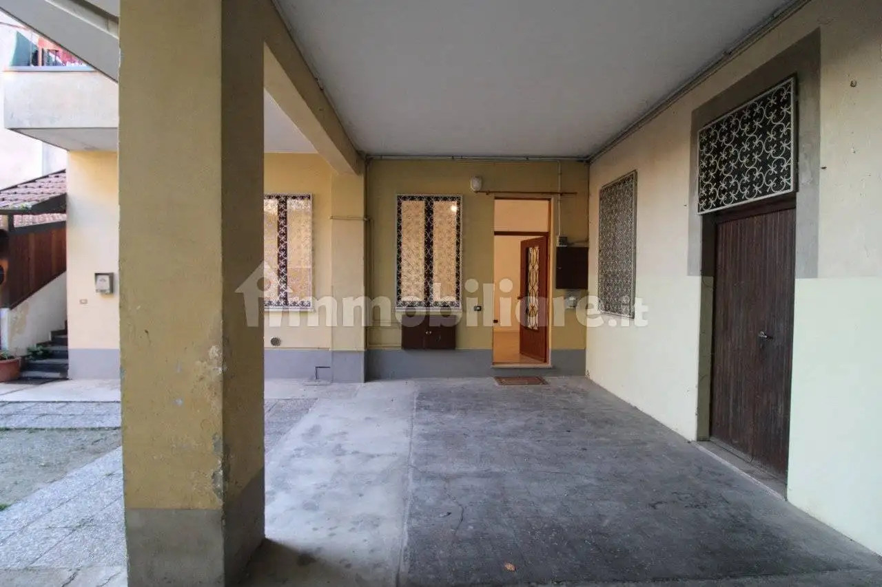 Bilocale via locatelli 3, Centro, Biassono - foto 3