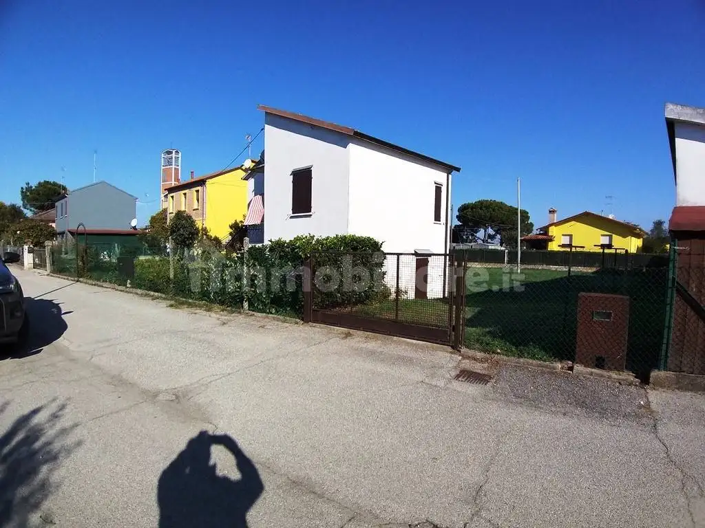 Villa unifamiliare via Pontelangorino centro 196, Pontelangorino, Codigoro - foto 4