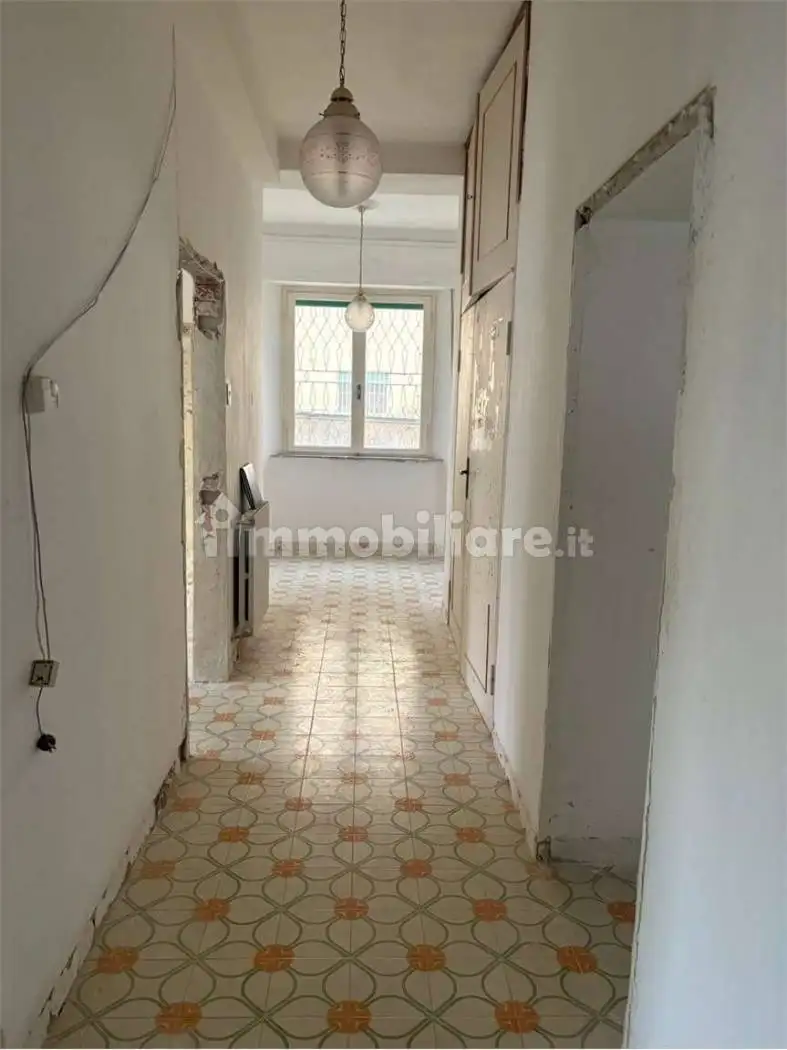 Appartamento in vendita a Livorno