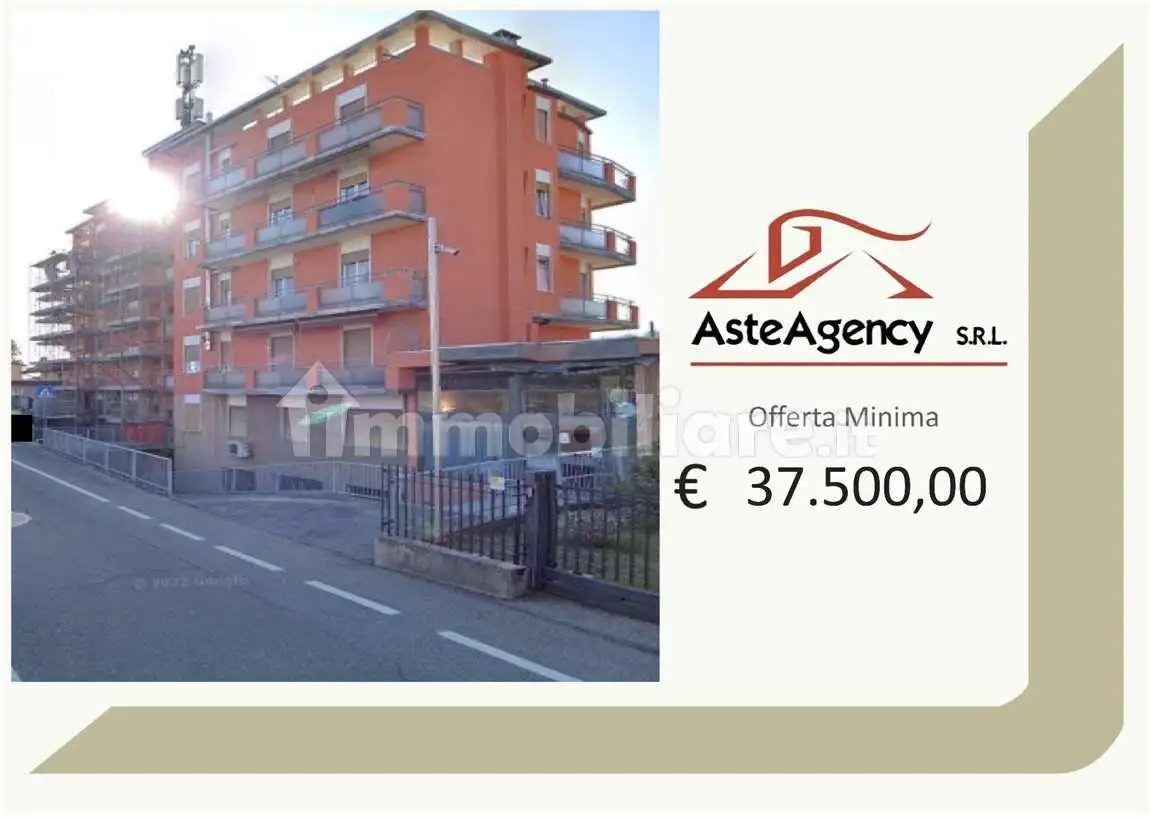 Appartamento in asta a Cavaria con Premezzo