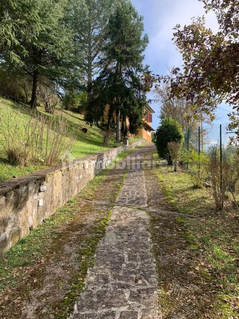 Villa in vendita a Dicomano