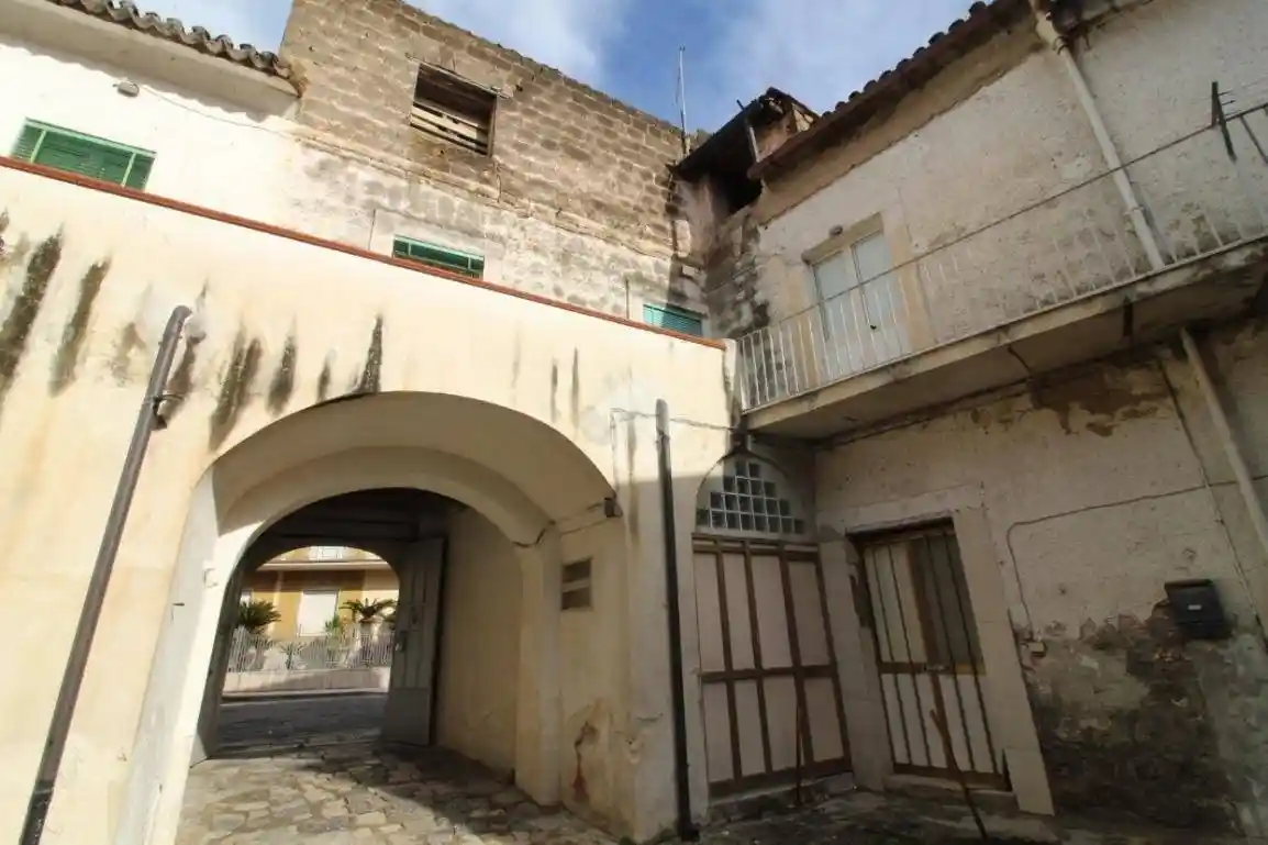 Terratetto unifamiliare piazza Silvagni 3, Casagiove - foto 2