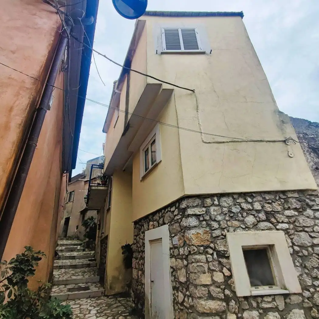 Terratetto unifamiliare via Castello, Suio Alto, Castelforte - foto 2