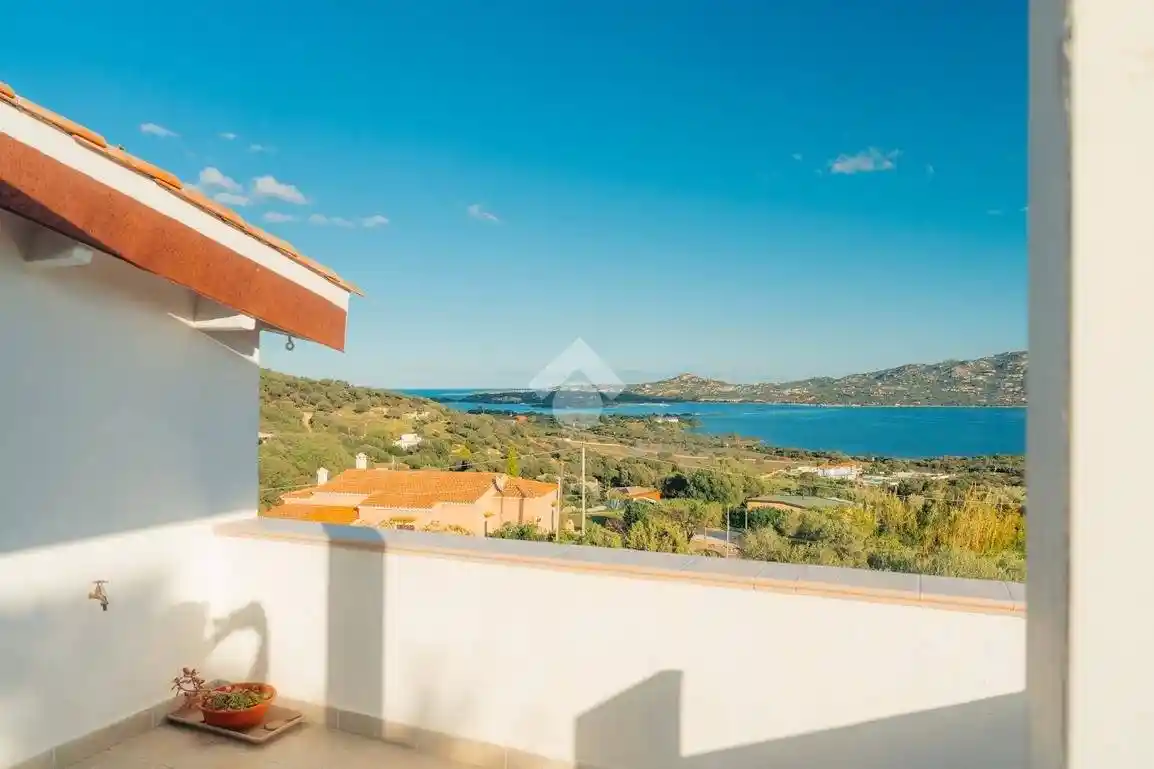 Villa unifamiliare via del Timone 11, Cugnana, Olbia - foto 2