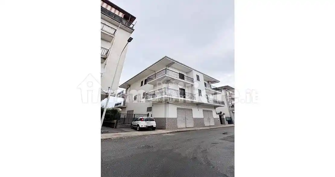 Casa indipendente in vendita a Corigliano-Rossano