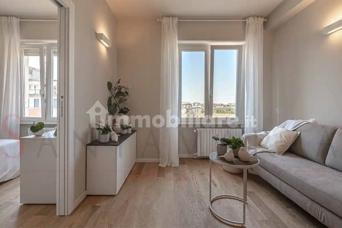 Bilocale ottimo stato, sesto piano, Amendola - Buonarroti, Milano - foto 2