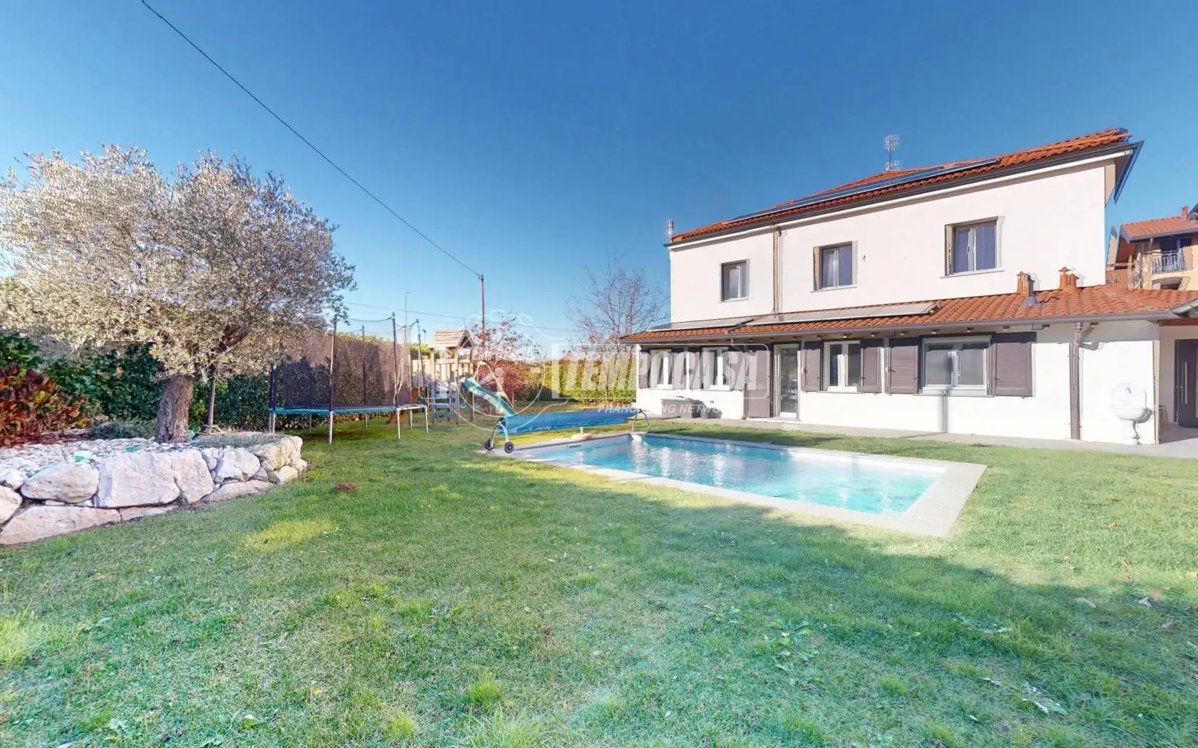 Villa in vendita a Binago