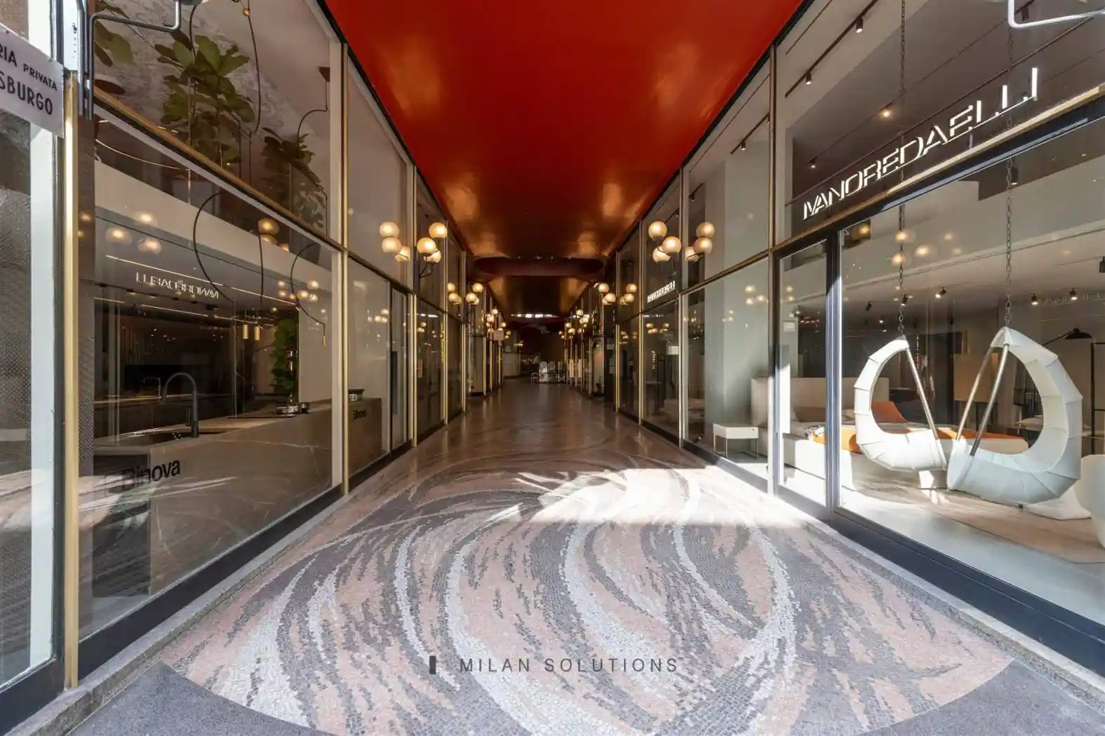 Bilocale Galleria Strasburgo 3, Borgogna - Largo Augusto, Milano - foto 3