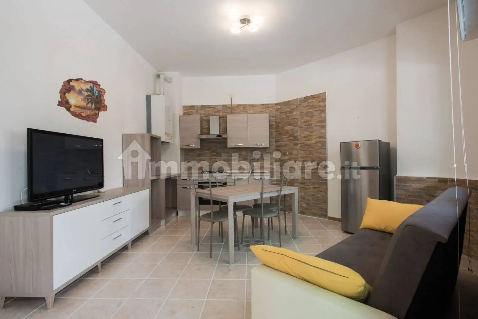 Trilocale via Guglielmo Marconi 27, Cattolica - foto 2