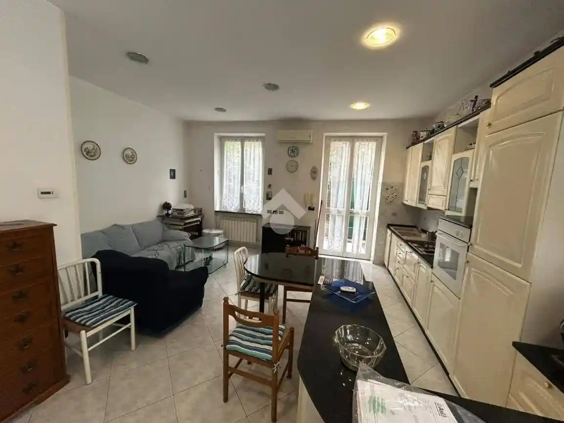 Trilocale via Antonio Burlando 29, Castelletto, Genova - foto 3