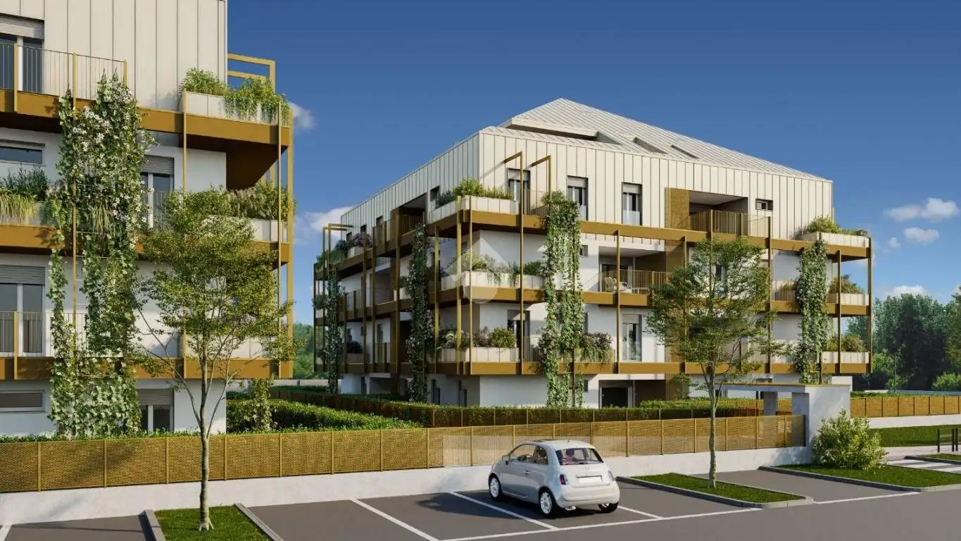 Quadrilocale via 4 Novembre 1, Centro, Caronno Pertusella - foto 3