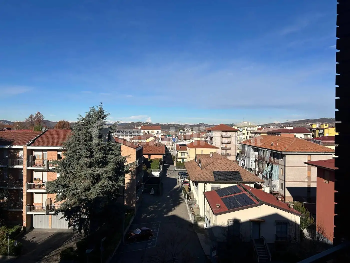 Quadrilocale Strada Rorine 29, Borgo Piave, Corso Europa, Zona Ferrero, Alba - foto 5