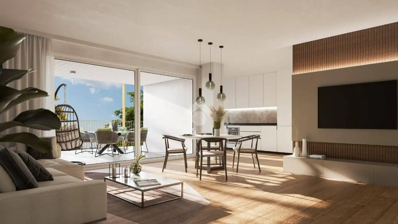 Appartamento in vendita a Caronno Pertusella