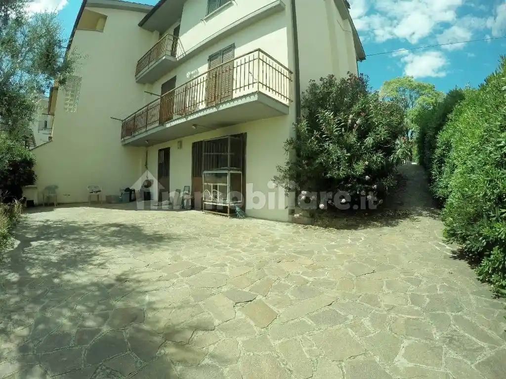 Villa a schiera via Le Corti, Carmignano - foto 4