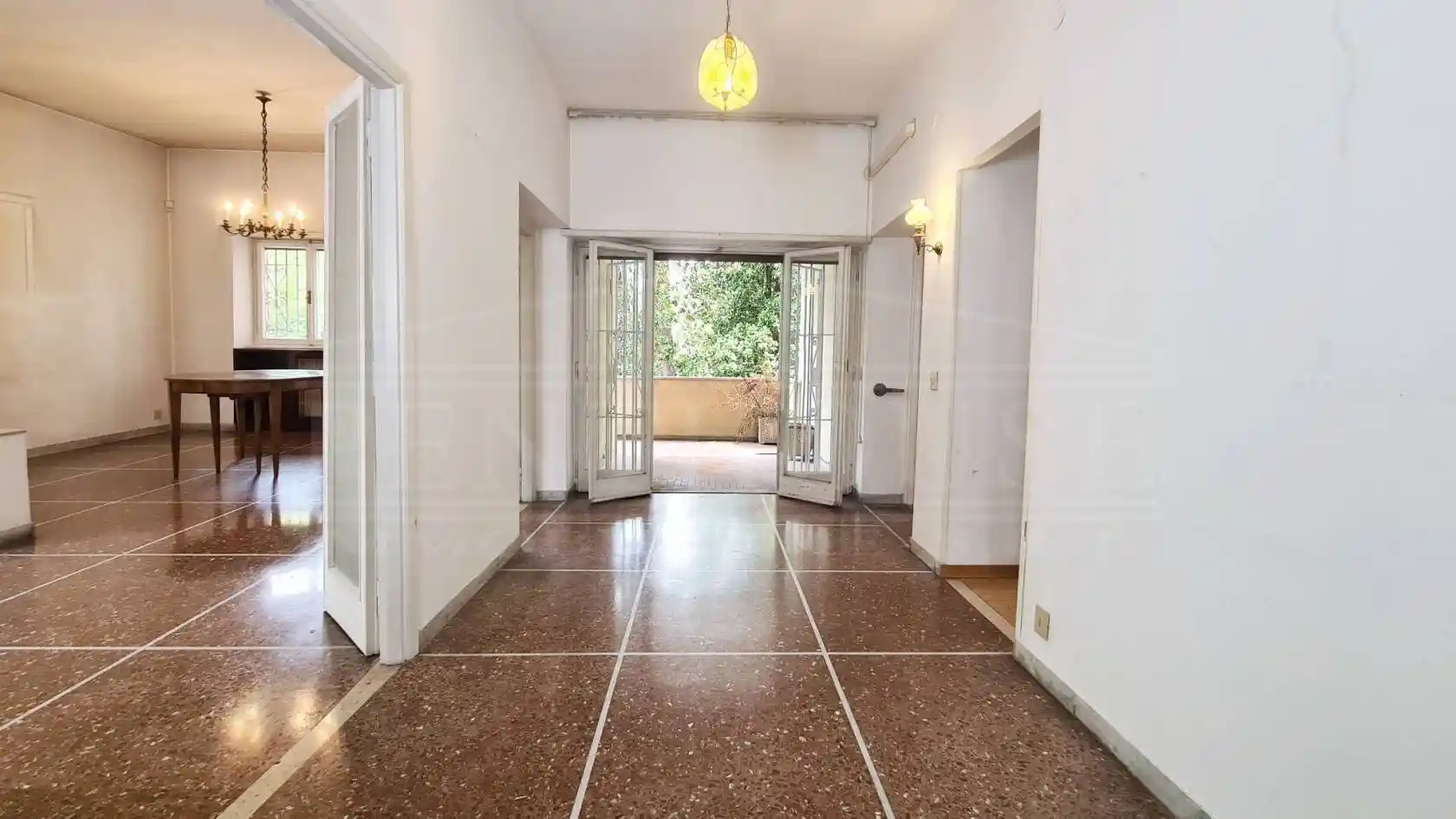 Quadrilocale viale della Tecnica 177, Eur, Roma - foto 3