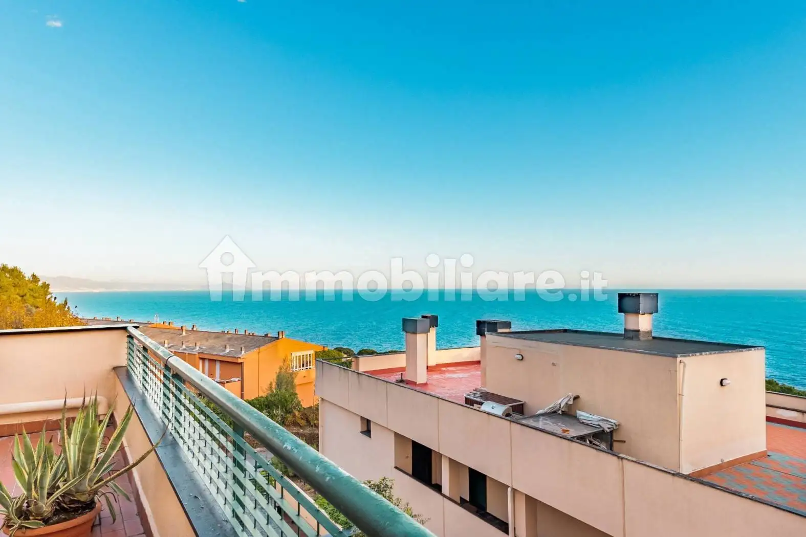 Appartamento in vendita a Varazze