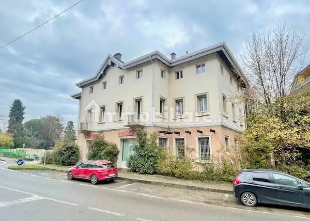 Palazzo - Edificio in Vendita - foto 2