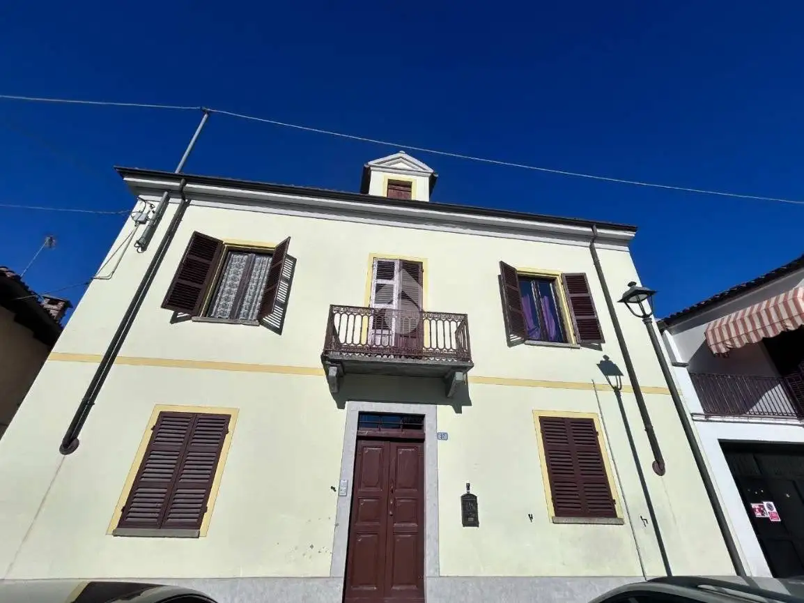 Appartamento in affitto a Valfenera