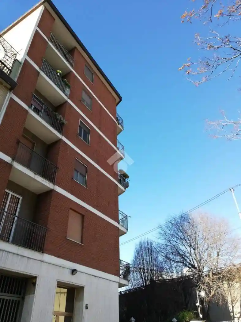 Quadrilocale via Val Caffaro 7, Ortica, Milano - foto 2